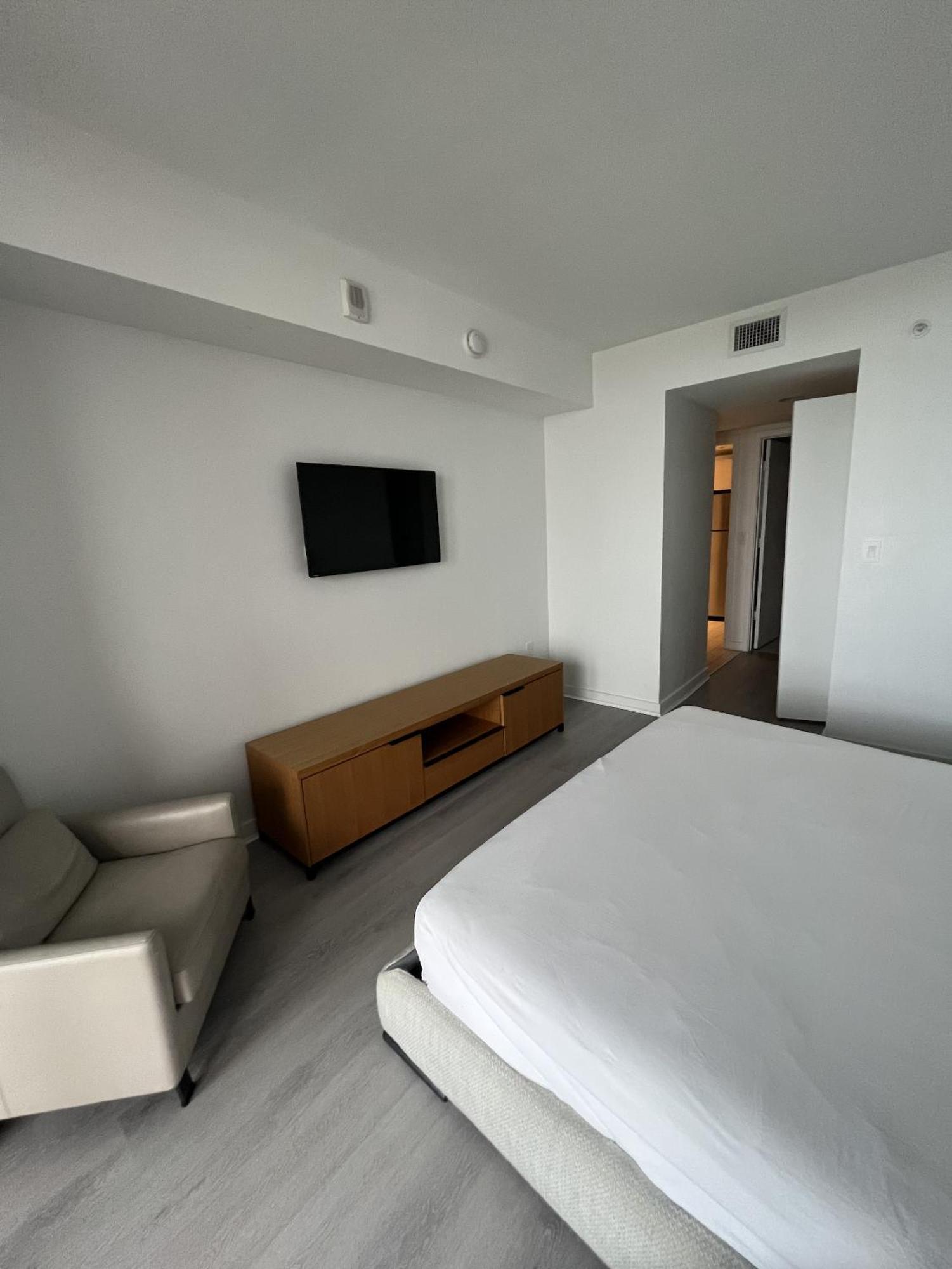 23Rd Floor Luxury & Spacious Beachwalk Resort Apartment With Amazing View Холандейл Бийч Екстериор снимка